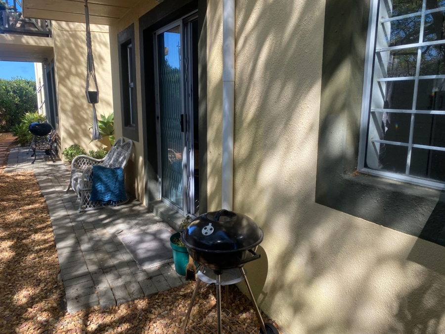 To Let 2 Bedroom Property for Rent in Welcome Glen Western Cape